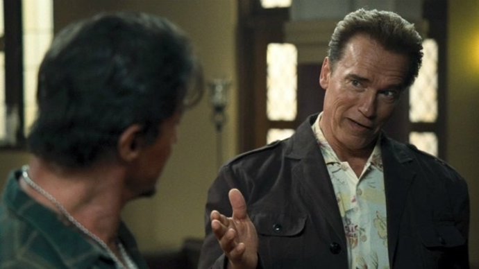 Schwarzenegger en Los Mercenarios (The Expendables)