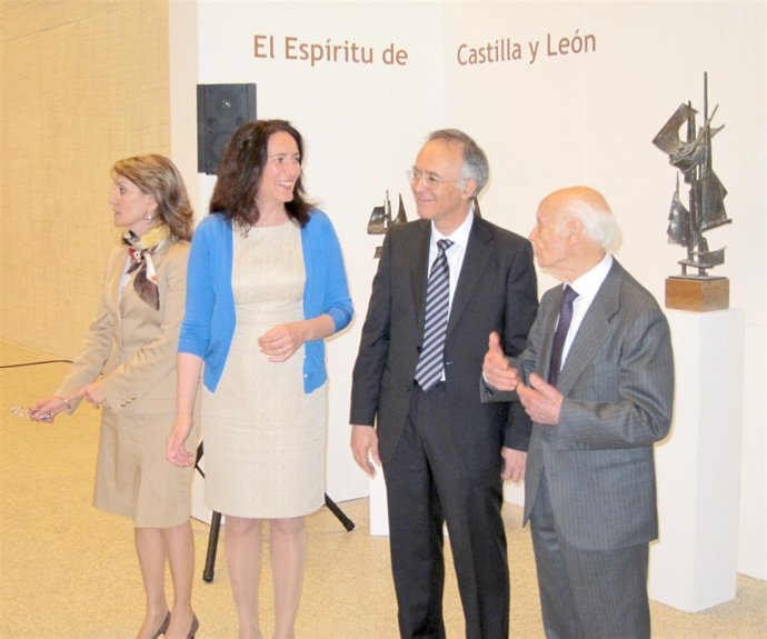 García Cirac conversa con Venancio Blanco