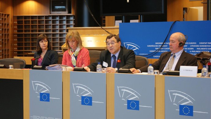 FOTOS: GALICIA E BRETAÑA CHAMAN AO SENTIDO COMÚN DAS AUTORIDADES COMUNITARIAS NA