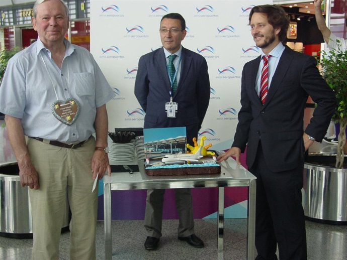 Salvador Merino director aeropuerto nueva ruta vueling málaga-munich