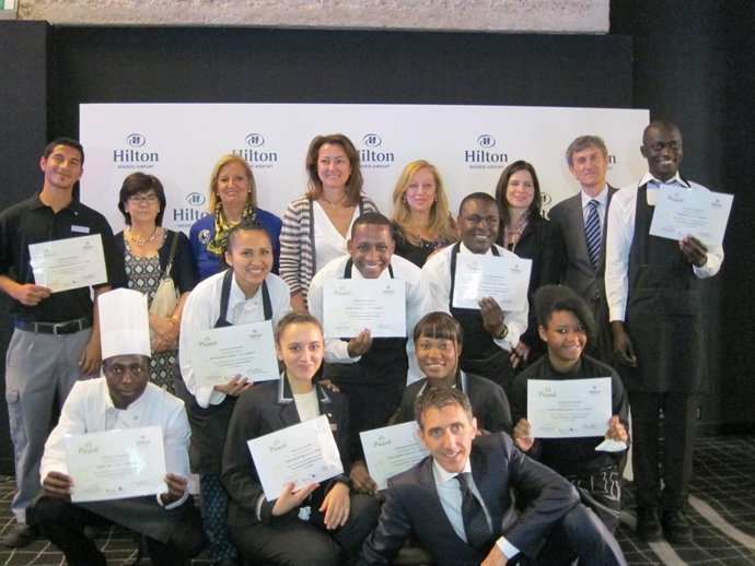 HILTON HOPE, JÓVENES HOSTELERÍA