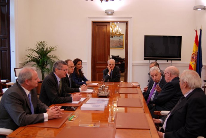 Entrega de propuesta de la comisión del nuevo Código Mercantil