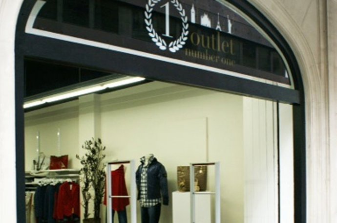 "Number One" El Nuevo Outlet En El Centro De Barcelona