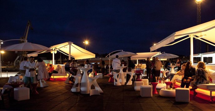 Terraza Centro Niemeyer