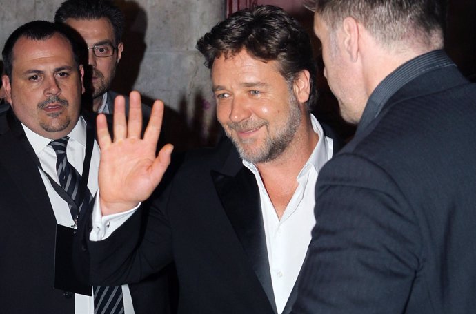 Russell Crowe disfruta de la noche madrileña