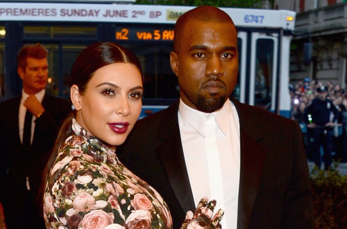 Kim Kardashian y Kanye West en Institute Gala for the 'PUNK: Chaos to Couture' 