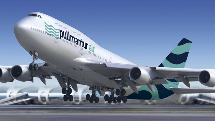 Pullmantur Air 