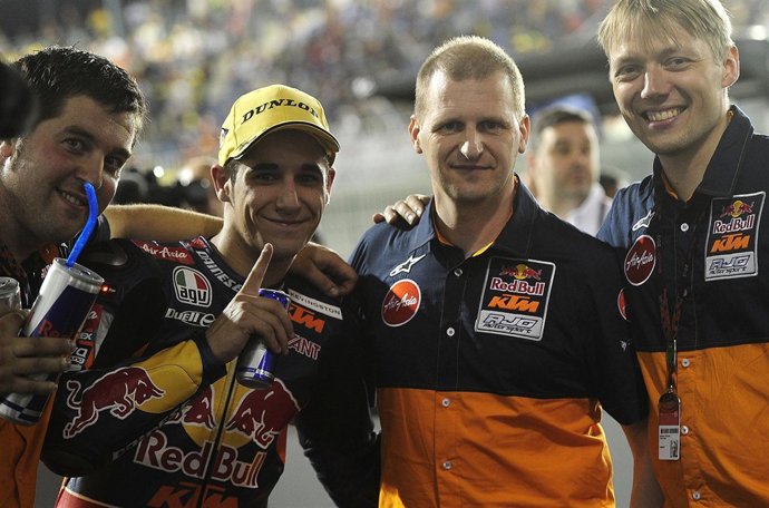 Salom and Aki Ajo, Moto3 race, Qatar MotoGP 2013