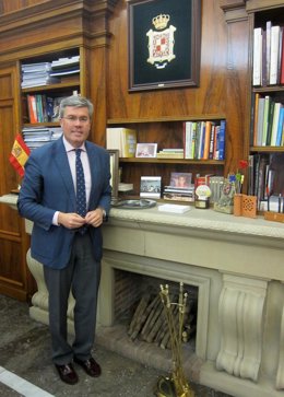El alcalde de Jaén, José Enrique Fernández de Moya (PP).