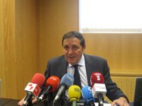 Sáez Aguado ve "difícilmente evitables" episodios como el que costó la vida a un paciente apuñalado en el Clínico