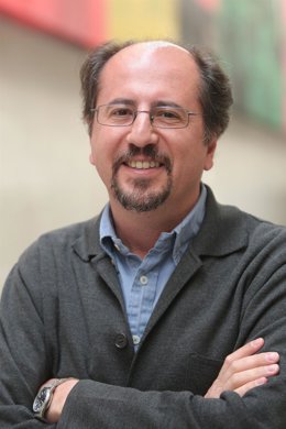 José Luis Orihuela.