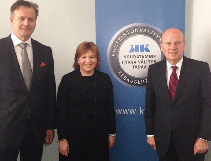 Bonig y Buch presentan el sector de vivienda residencial valenciano en Helsinki