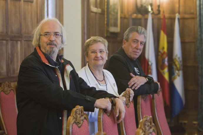 Sierra, Gisbert y Molina en el Palacio de la Magdalena