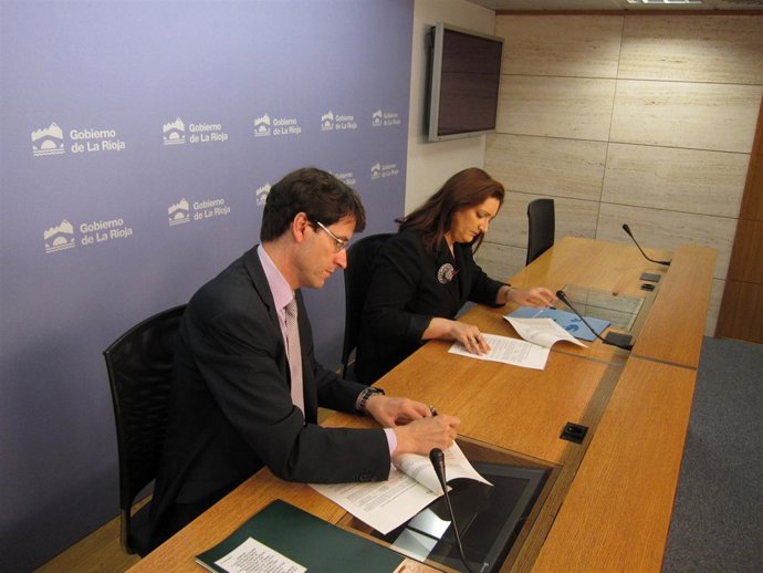 Firma ARPA y CApellán