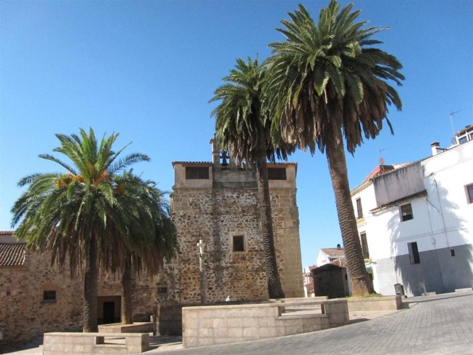 Plaza De Las Claras En Cáceres