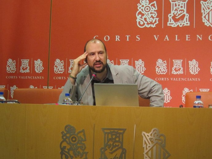 El diputdo socialista Josep Moreno