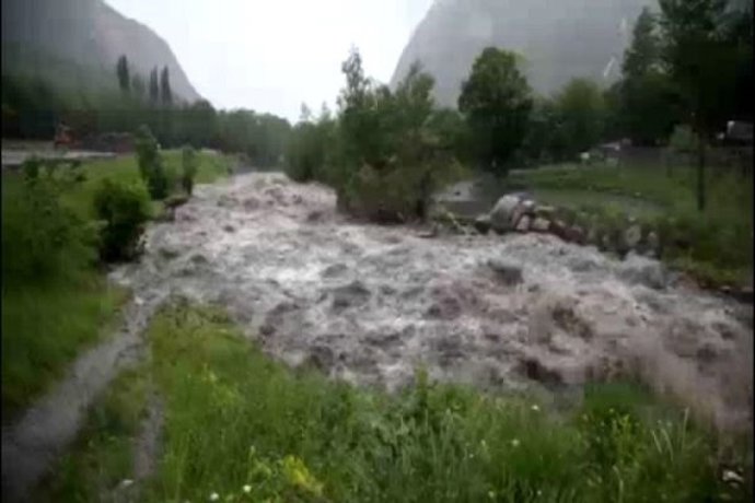 El Val d'Aran y Benasque inundados por las lluvias
