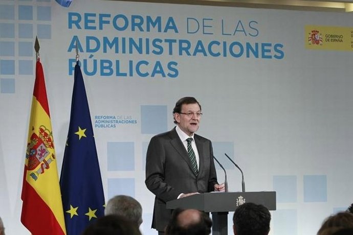 Rajoy defiende reforma de las administraciones públicas