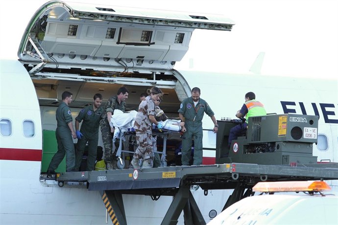  Los Militares Heridos En El Atentado De Ludina (Afganistán) Llegan A Madrid