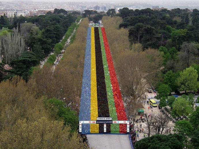 Simulación de la salida en la carrera de los cinco colores