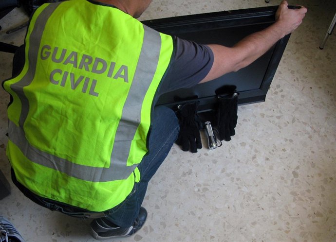 Guardia Civil detiene a los autores de varios robos en viviendas 