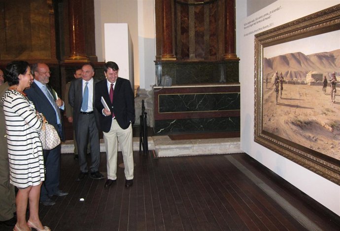 Inauguración de la muestra 'Soldados de España en la historia', de Ferrer Dalmau