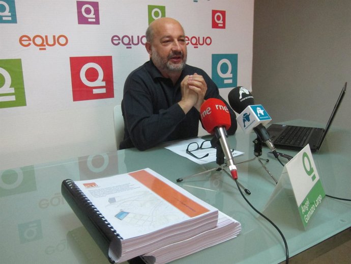 El portavoz de Equo Salamanca, Ángel Gamazo, este jueves en rueda de prensa
