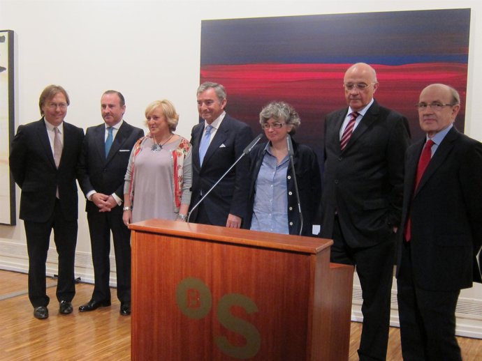 Presentación De La Exposición 'Miradas Pictóricas', De DKV