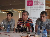 Sosa Wagner (UPyD) afirma que él no suprimiría los tribunales de cuentas, porque su función es "relevante"