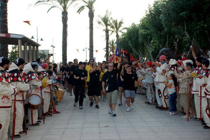 Llegada de la Flama del Canigó al Serrallo de Tarragona