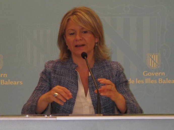 La consellera de Administraciones Públicas y portavoz, Núria Riera