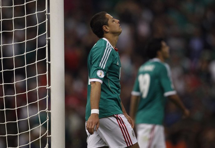 Chicharito Hernández México Costa Rica CONCACAF Hexagonal