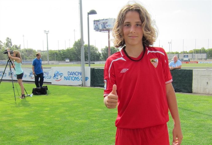 El jugador del sevilla alevin Valentino Fattore en la Danone Nations Cup