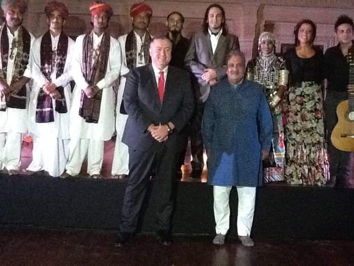 Bernabé; el Maharajá de Jodphur, Gadj Singh II; y el grupo Flamenco Roots