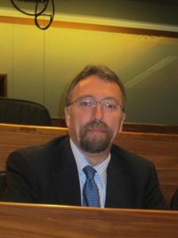 Foro critica que el Estado cargue "sacrificios a los demás" cuando solo ha sumprimido 19 de sus 452 entes públicos