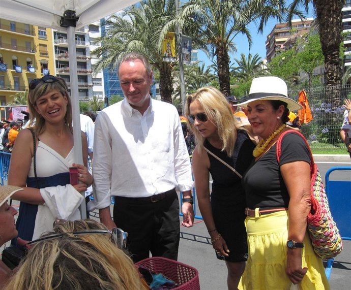 Alberto Fabra, junto a Sánchez Zaplana y Sonia Castedo, en Los Luceros