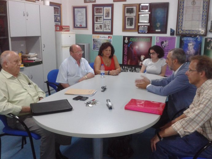 Reunión con la directiva de la Federación Provincial de Entidades Flamencas