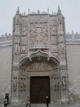 Fachada Del Museo Nacional De Escultura, Con Sede En Valladolid