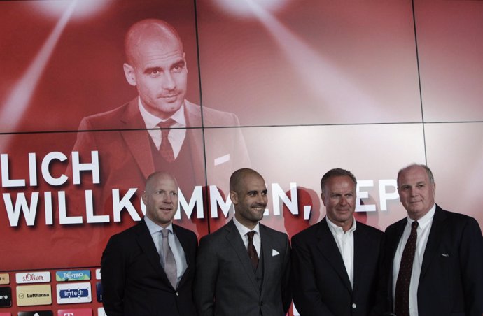 Pep Guardiola, Sammer, Hoeness y Rummenigge en el Bayern Munich