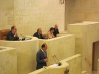 Diego critica que quienes dejaron "empatanado" Valdecilla respondan ahora con el "sabotaje procesal"