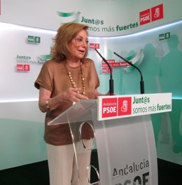 Presidenta del PSOE-A, Amparo Rubiales, hoy en rueda de prensa.