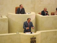 Diego defiende la importancia de la educación para el futuro de Cantabria frente a la "campaña de demagogia"