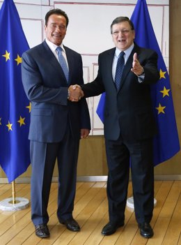 Durao Barroso con Schawzenegger