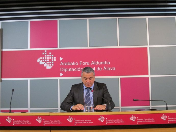 El diputado general de alava, javier de andrés