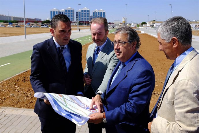 Visita a los suelos de Higuerón Sur.