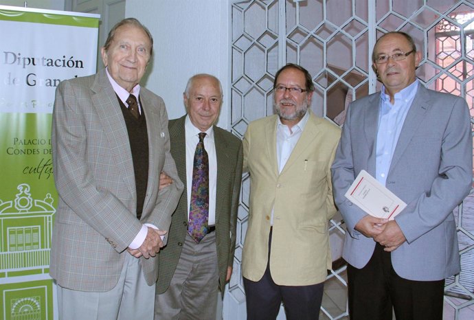 Presentación del libro 'Cisne Esdrújulo'