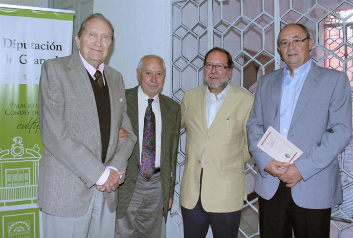 Presentación del libro 'Cisne Esdrújulo'