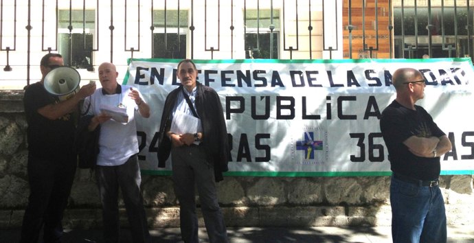 Concentración en defensa de la Sanidad Pública