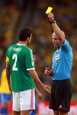  Árbitro  Howard Webb