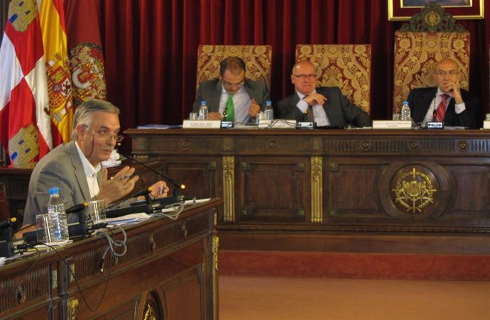 Imagen de archivo de Artemio Domínguez en un Pleno de la Diputación